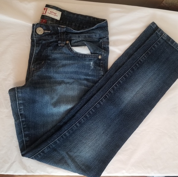 🚩L.e.i. ashley lowrise skinny jeans - Picture 5 of 8